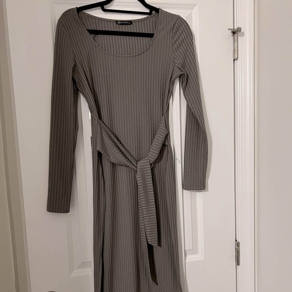 Grey midi ribbed sweater dress size S